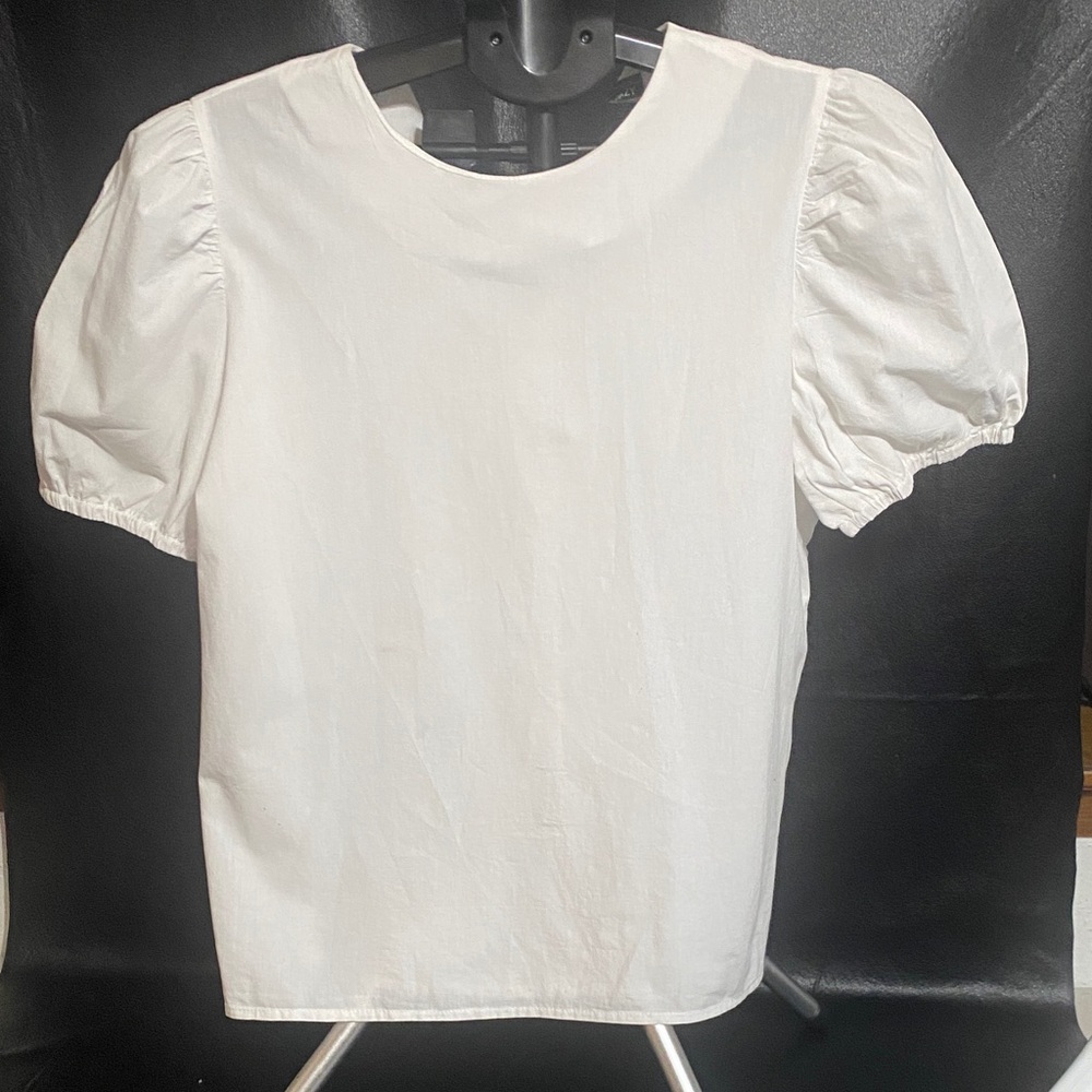 Chic White Puff Sleeve Blouse